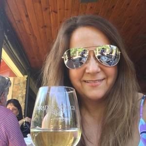 Meet your Posher, Debra